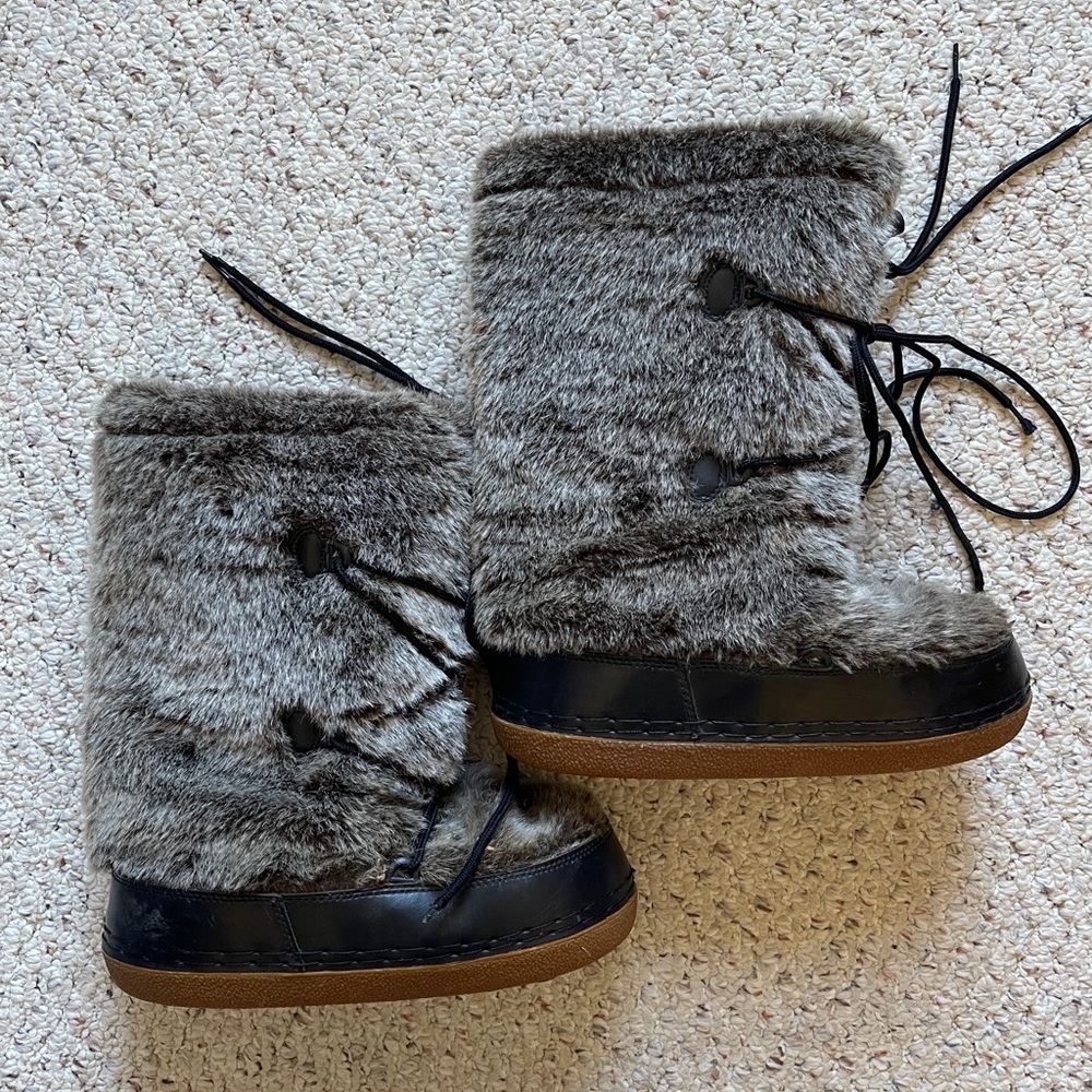 Ultra rare KAMIK MOONLIGHT women's cold weather eskimo boots Size 7